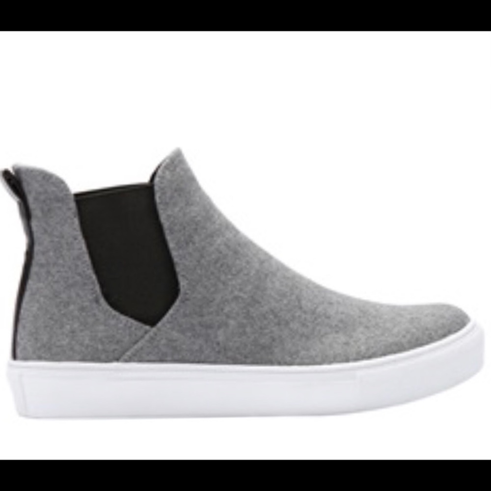 Ellos Grey Wool Booties Size 9